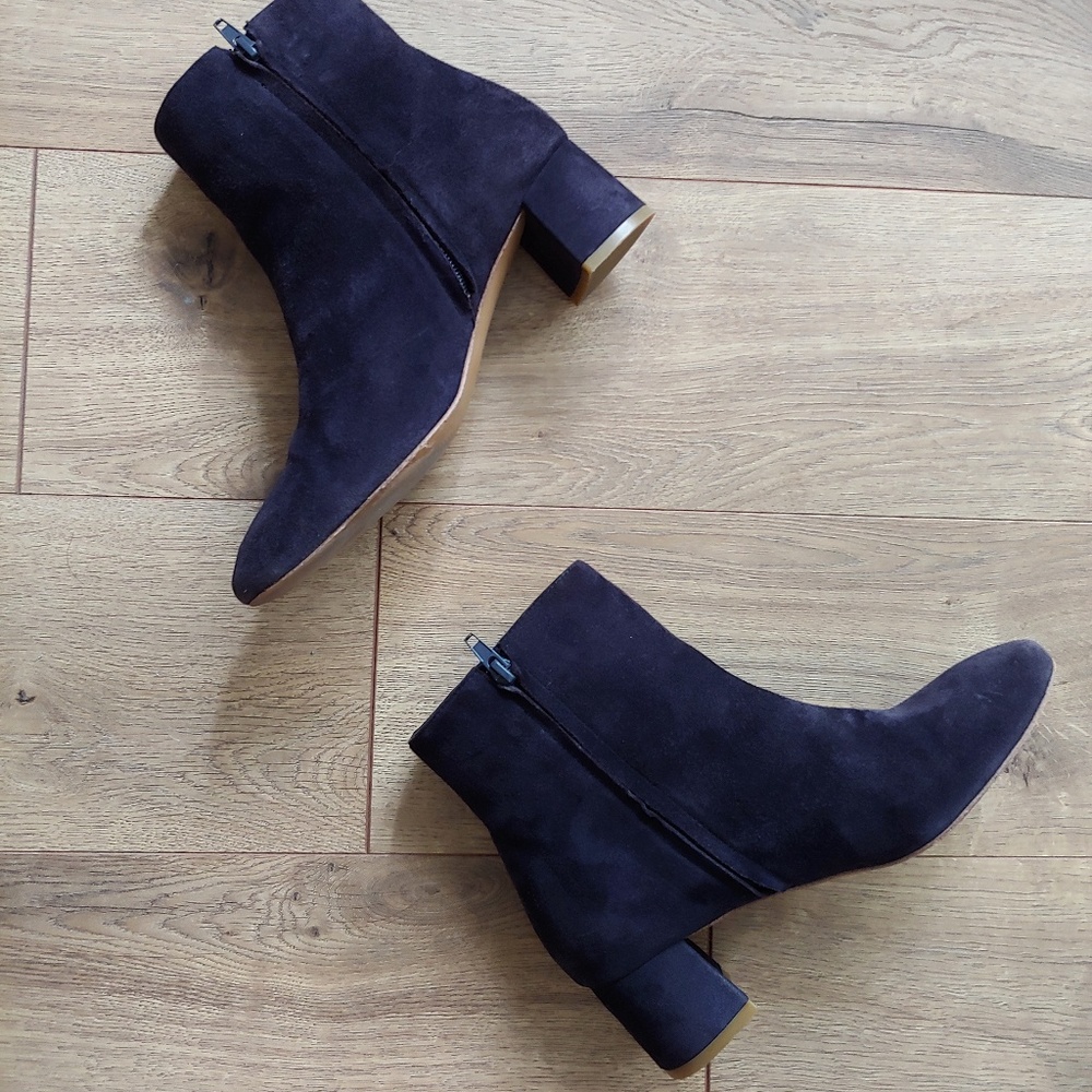 Pre-loved Marais USA boots